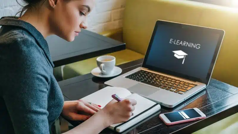 Les cours en ligne MentorShow : une opportunité unique pour se former auprès des meilleurs experts