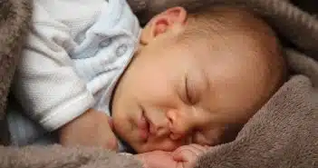 Pourquoi une veilleuse bébé peut être bénéfique pour votre enfant ?